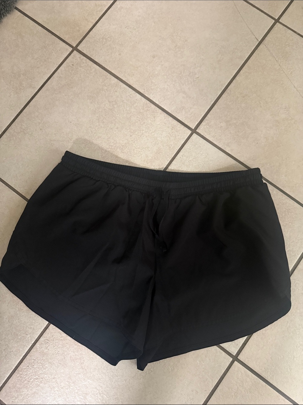 Women’s Old Navy Black Lightweight Athletic Shorts with Liner